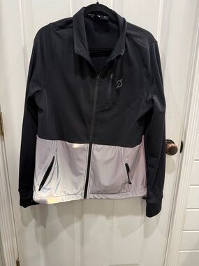 Peloton Black and Iridescent-Light Two-Tone Zip Jacket